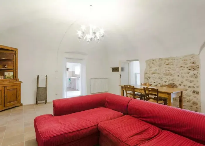 La Corte Di Sabatino