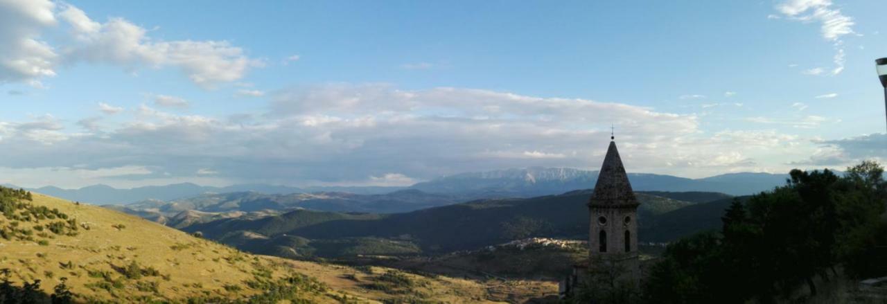La Corte Di Sabatino Calascio